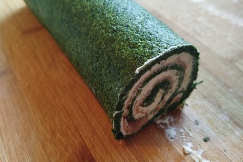 Cliquez pour zoomer ! Roulé aux épinards, saumon et Boursin Thermomix par Nini78360