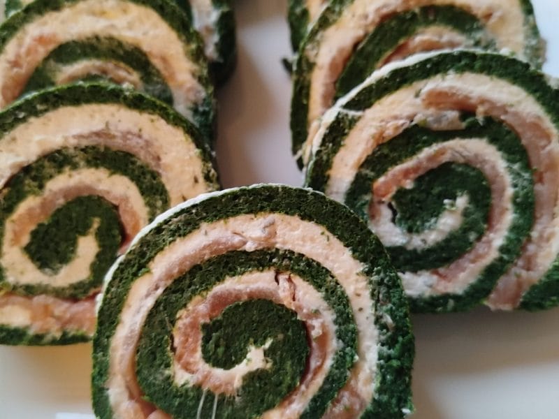 Cliquez pour zoomer ! Roulé aux épinards, saumon et Boursin Thermomix par Nini78360