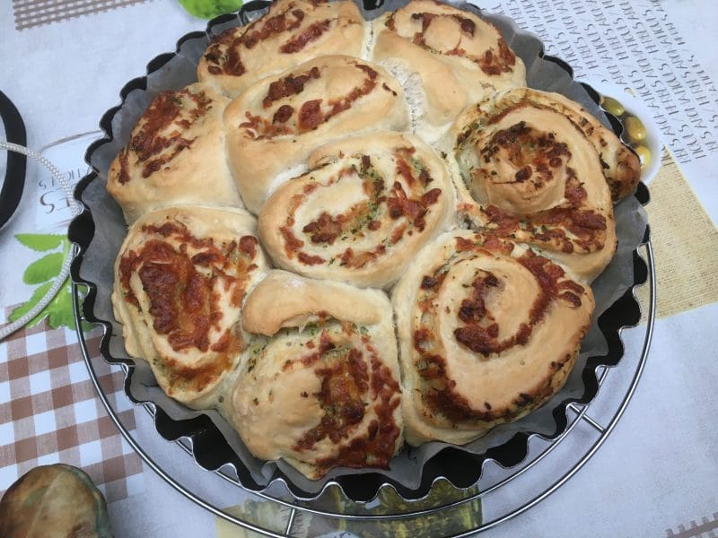 Cliquez pour zoomer ! Pain à l’ail, persil et mozzarella Thermomix par BLACHOUETTE