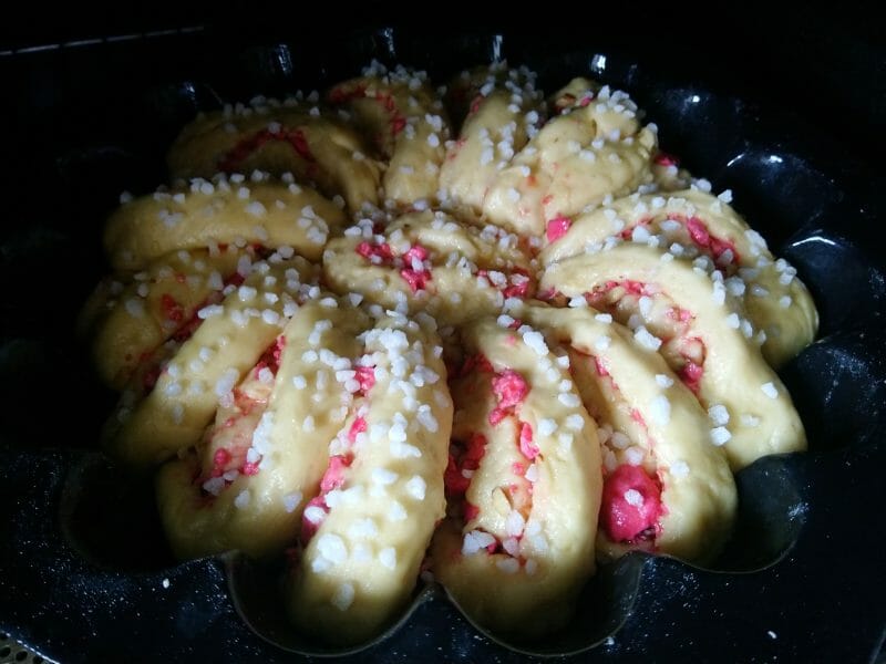 Cliquez pour zoomer ! Brioche aux pralines roses Thermomix par AmeletCie