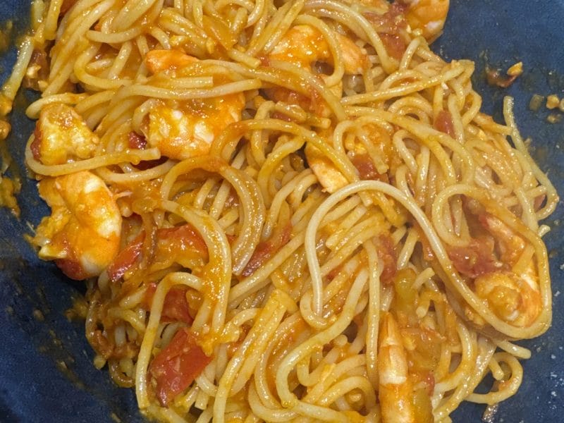 Cliquez pour zoomer ! Spaghettis aux crevettes et à l’ail Thermomix par Floriane_295