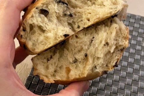 Cliquez pour zoomer ! Pain aux olives au Thermomix