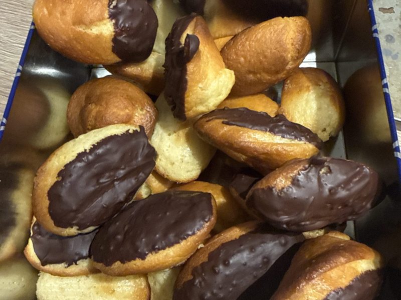 Cliquez pour zoomer ! Madeleines au yaourt Thermomix par Marjorie66