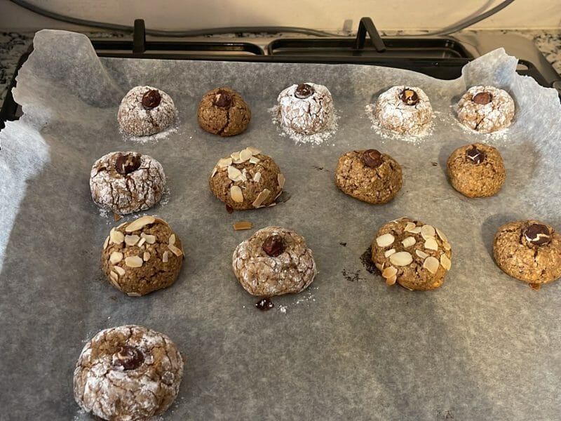 Cliquez pour zoomer ! Ghribas aux noix et amandes Thermomix par Cookineuse