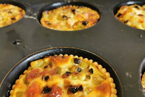 Cliquez pour zoomer ! Tarte à la rhubarbe Thermomix par Coco68