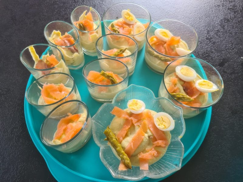 Cliquez pour zoomer ! Mousse d’asperges au saumon fumé Thermomix par EstelleGd