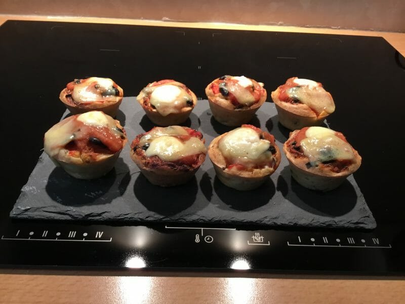 Cliquez pour zoomer ! Muffins salés façon pizza Thermomix par R1200gs