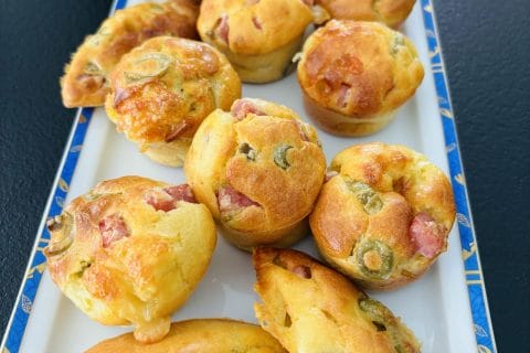 Cliquez pour zoomer ! Mini muffins au jambon et olives vertes Thermomix par Sylvie