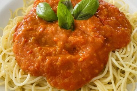 Cliquez pour zoomer ! Pâtes aux tomates et poivrons Thermomix par Sylvie