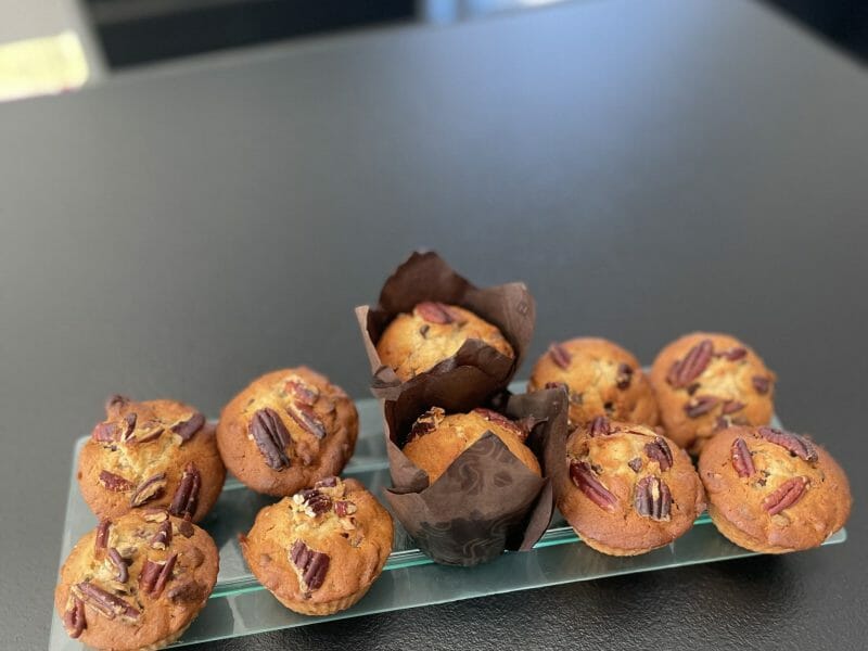Cliquez pour zoomer ! Muffins noix de pécan  et pépites de chocolat Thermomix par Sylvie