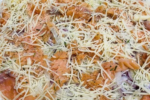 Cliquez pour zoomer ! Tarte flambée rapide au saumon fumé Thermomix par Sylvie