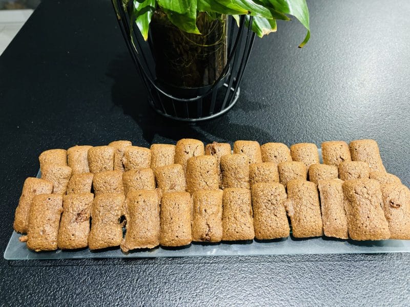 Cliquez pour zoomer ! Financiers au chocolat Thermomix par Sylvie
