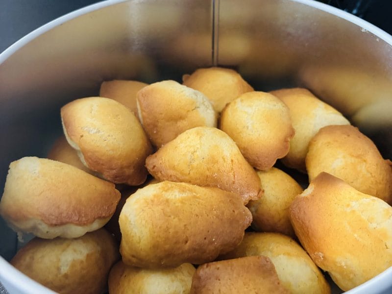 Cliquez pour zoomer ! Madeleines au yaourt Thermomix par Sylvie