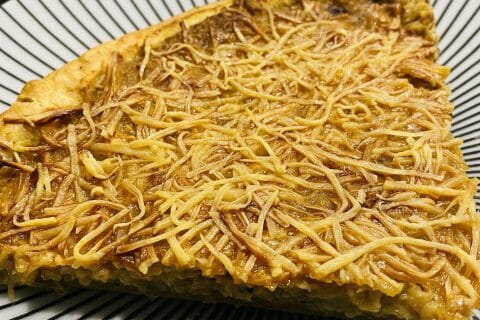 Cliquez pour zoomer ! Tarte feuilletée aux oignons Thermomix par Sylvie