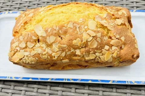 Cliquez pour zoomer ! Cake aux abricots Thermomix par Sylvie