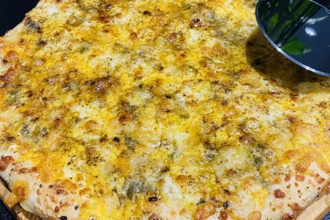 Cliquez pour zoomer ! Pizza 4 fromages Thermomix par Sylvie