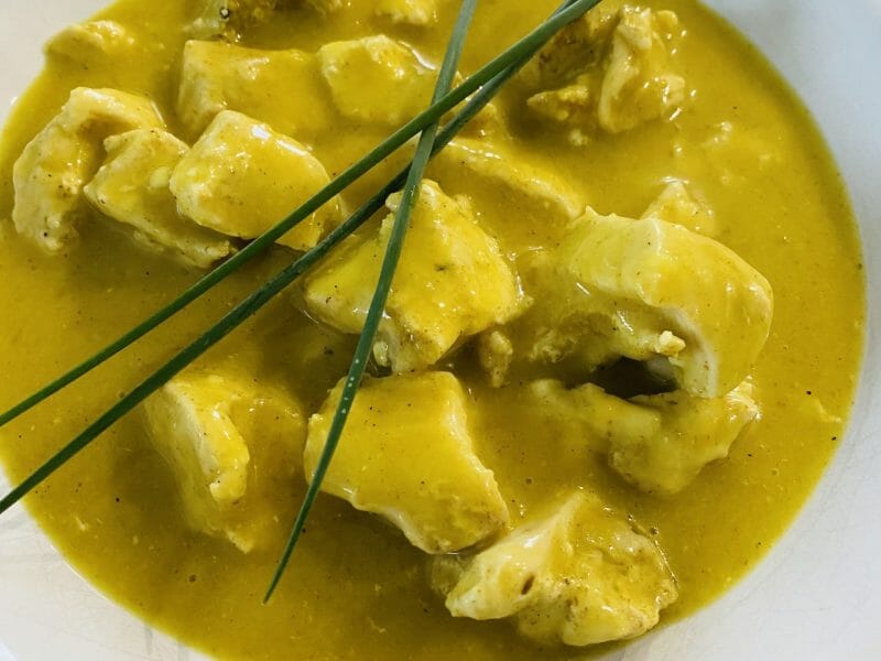 Cliquez pour zoomer ! Blancs de poulet sauce moutarde et curry Thermomix par Sylvie