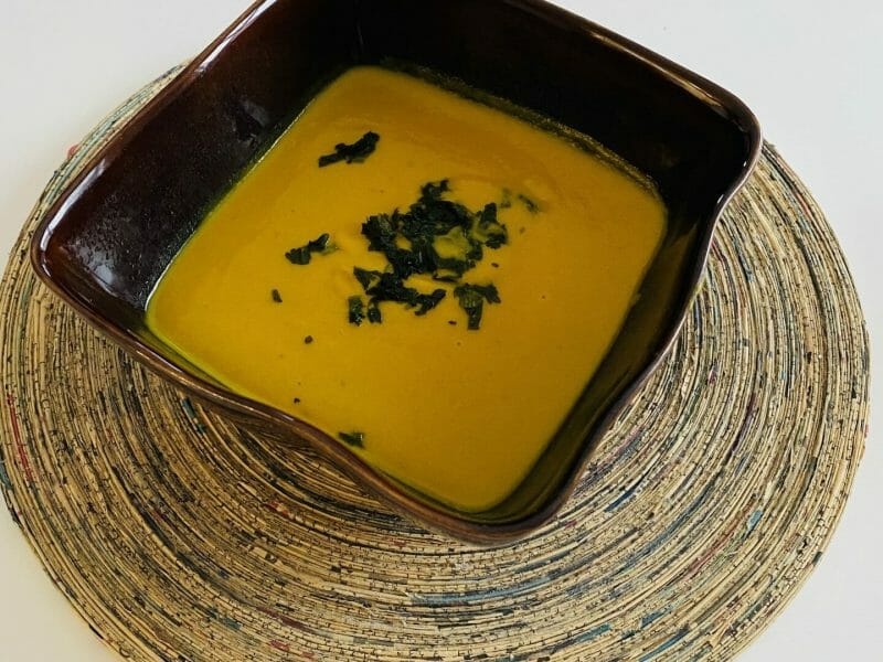 Cliquez pour zoomer ! Velouté carottes et pommes, au lait de coco Thermomix par Sylvie
