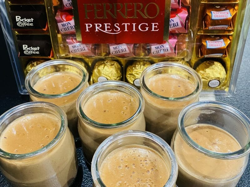 Cliquez pour zoomer ! Crème dessert au Ferrero Rocher Thermomix par Sylvie