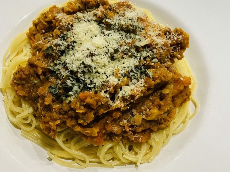 Cliquez pour zoomer ! Bolognaise végétarienne aux lentilles Thermomix par Sylvie