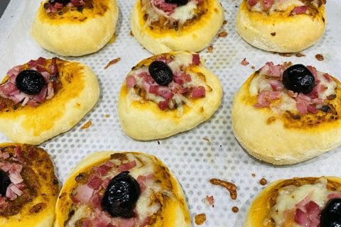 Cliquez pour zoomer ! Pizzette Thermomix par Sylvie