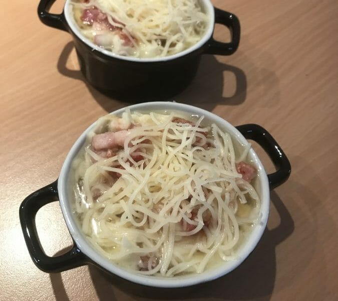 Cliquez pour zoomer ! Oeufs cocotte en parmentier Thermomix par Sylvie