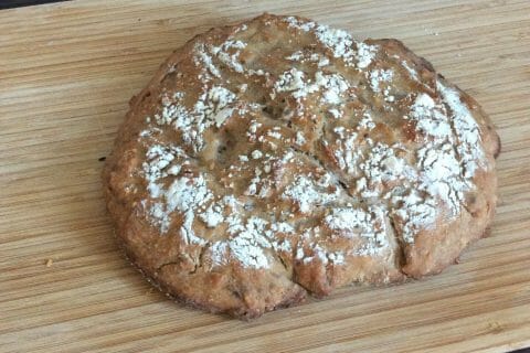 Cliquez pour zoomer ! Pain Cocotte Thermomix par Emma56