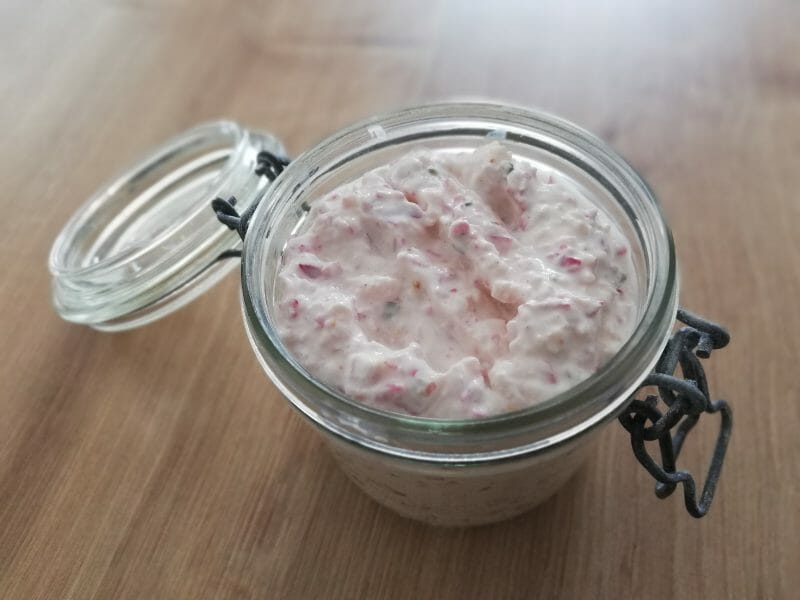 Cliquez pour zoomer ! Rillettes de radis roses au cheese cream Thermomix par Noémie