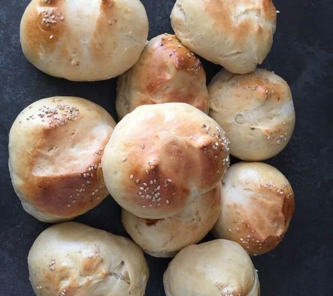 Cliquez pour zoomer ! Mauricette – Petits pains alsaciens Thermomix par l@etitia13