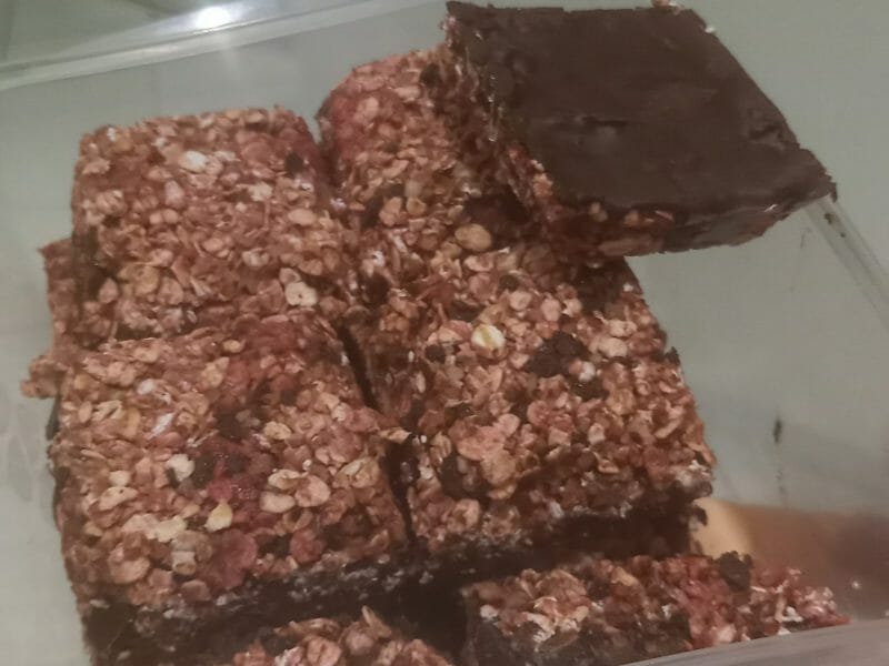 Cliquez pour zoomer ! Barres de céréales à l’avoine, noisettes, banane et chocolat Thermomix par gini000