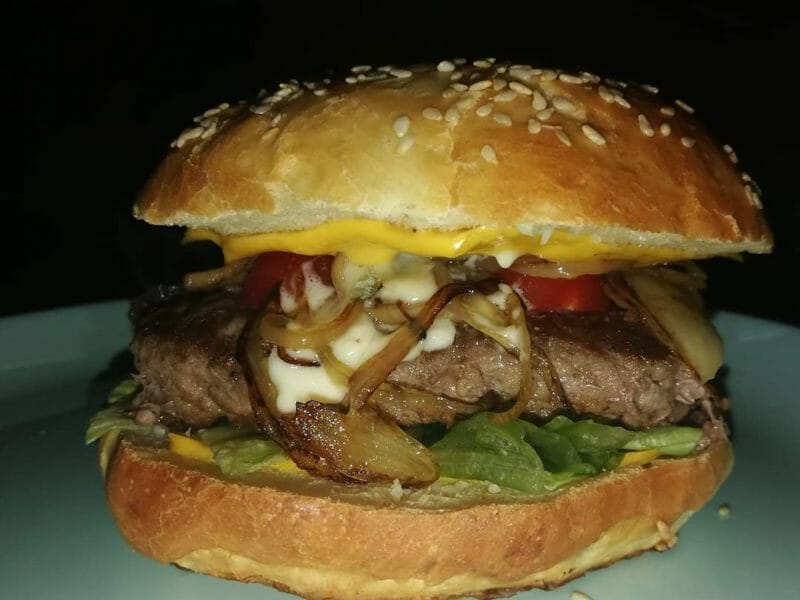 Cliquez pour zoomer ! Pains hamburger Thermomix par Stephanie0407