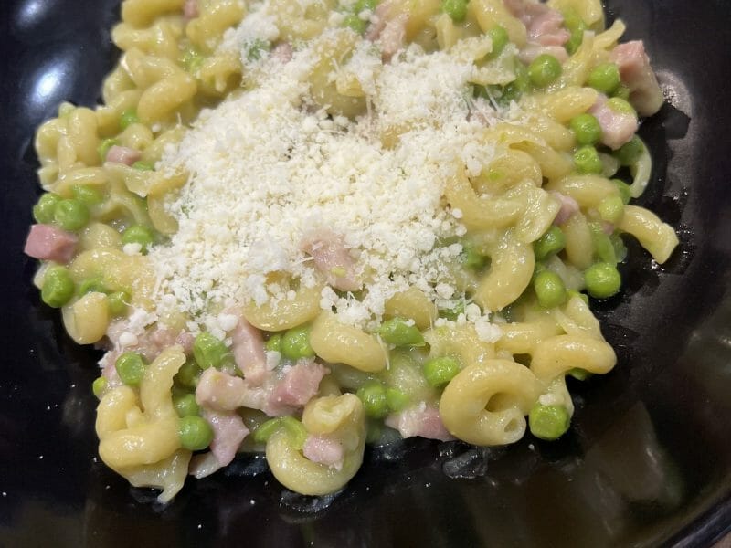 Cliquez pour zoomer ! Pâtes aux petits pois et lardons Thermomix par ChristelleEmma