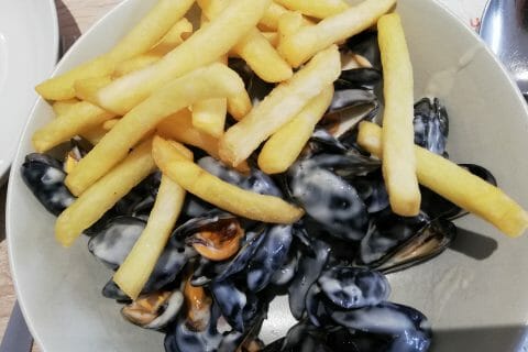 Cliquez pour zoomer ! Moules sauce au roquefort au Thermomix