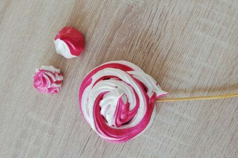 Cliquez pour zoomer ! Meringues au Thermomix