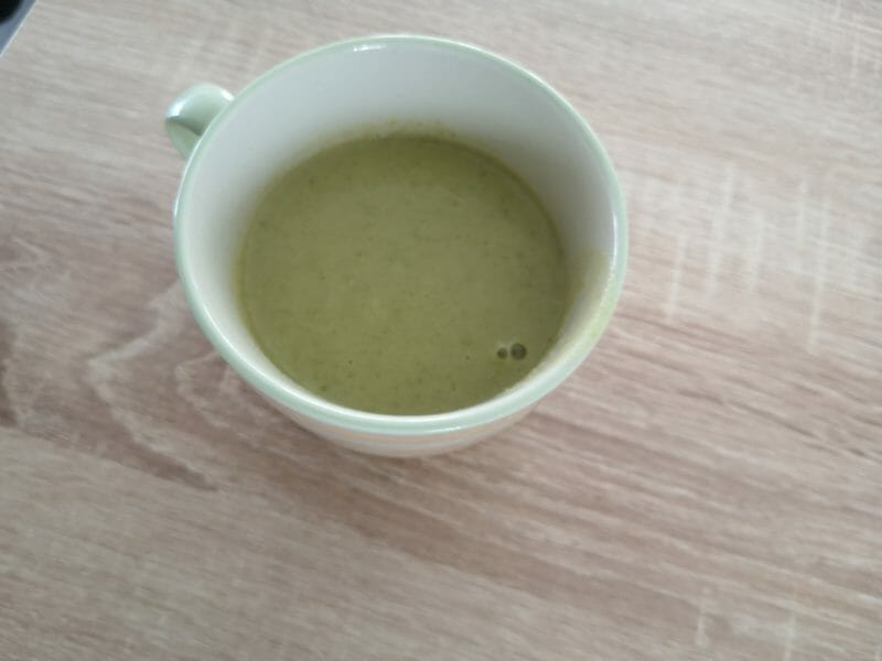 Cliquez pour zoomer ! Velouté aux fanes de radis Thermomix par Chamout