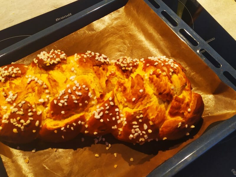 Cliquez pour zoomer ! Brioche tressée à la mie filante Thermomix par lespetitschats