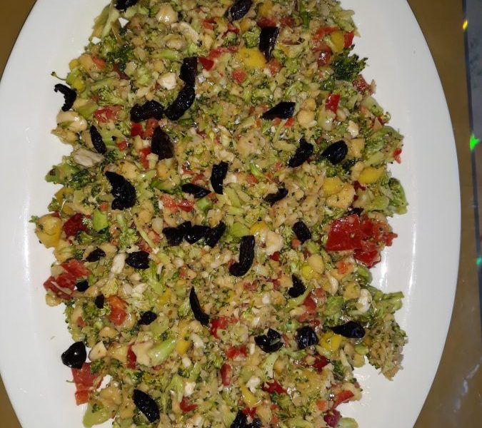 Cliquez pour zoomer ! Salade de brocolis Thermomix par Abbas
