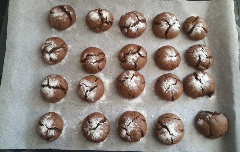 Cliquez pour zoomer ! Craquelés au chocolat Thermomix par Cassyna