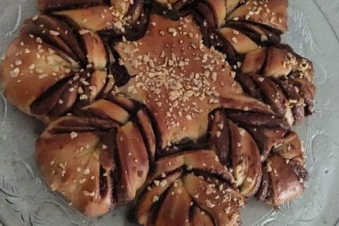 Cliquez pour zoomer ! Brioche étoilée au Nutella au Thermomix