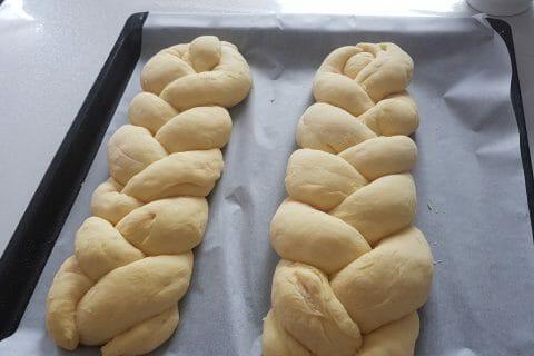Cliquez pour zoomer ! Brioche tressée à la mie filante Thermomix par Gwendoline35