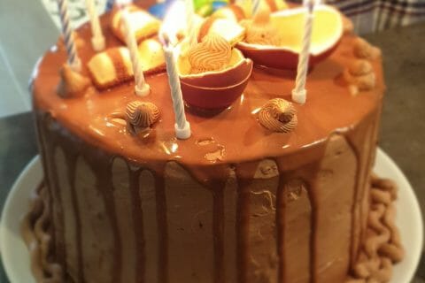 Cliquez pour zoomer ! Layer cake Kinder Bueno Thermomix par Ingrid261073