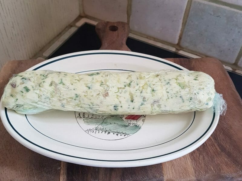 Beurre maître d'hôtel beurre d'escargots au Thermomix Cookomix