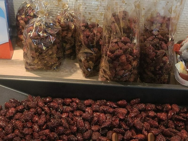 Cliquez pour zoomer ! Amandes grillées à la cannelle et au miel Thermomix par Juliepl