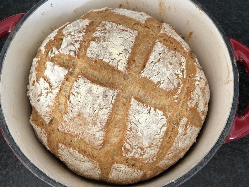 Cliquez pour zoomer ! Pain Cocotte Thermomix par Steph895