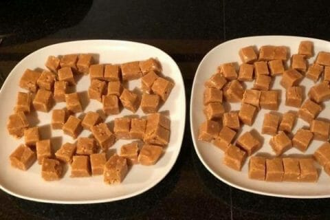 Cliquez pour zoomer ! Caramels aux cacahuètes enrobés de chocolat Thermomix par Aurélie