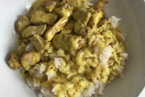 Cliquez pour zoomer ! Blancs de poulet sauce moutarde et curry au Thermomix