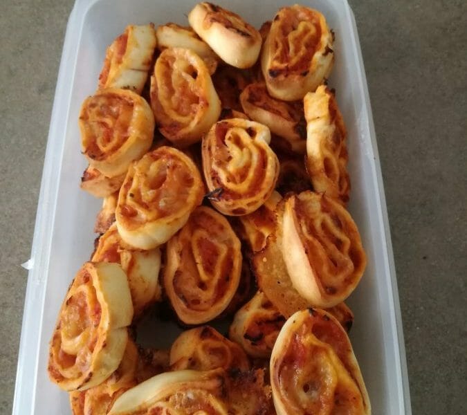 Cliquez pour zoomer ! Pizza rolls jambon champignons Thermomix par cindyd83