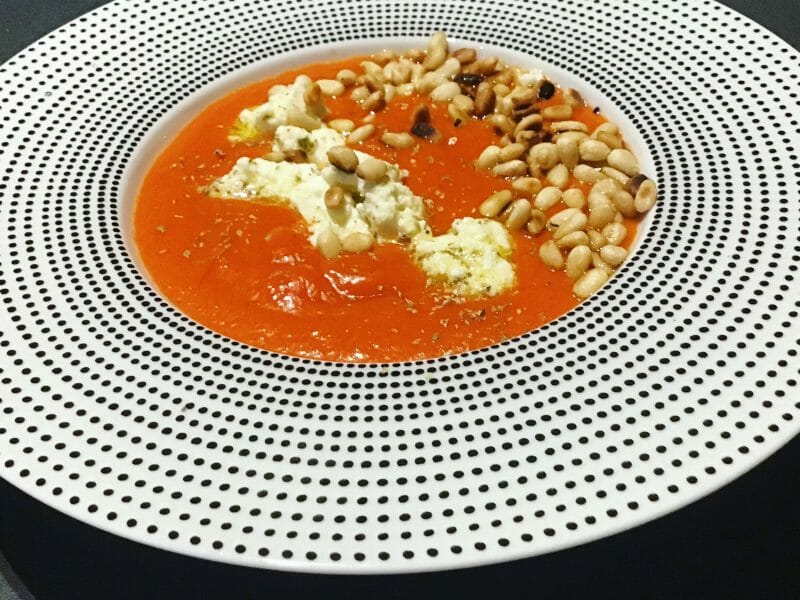 Cliquez pour zoomer ! Soupe froide aux poivrons rouges Thermomix par valou31150