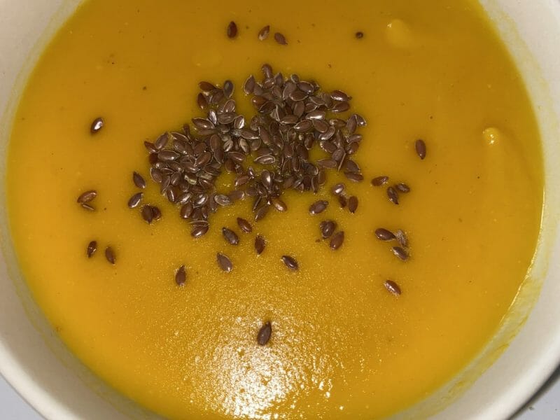 Cliquez pour zoomer ! Velouté de butternut aux lentilles corail et au curry Thermomix par oumsumayya