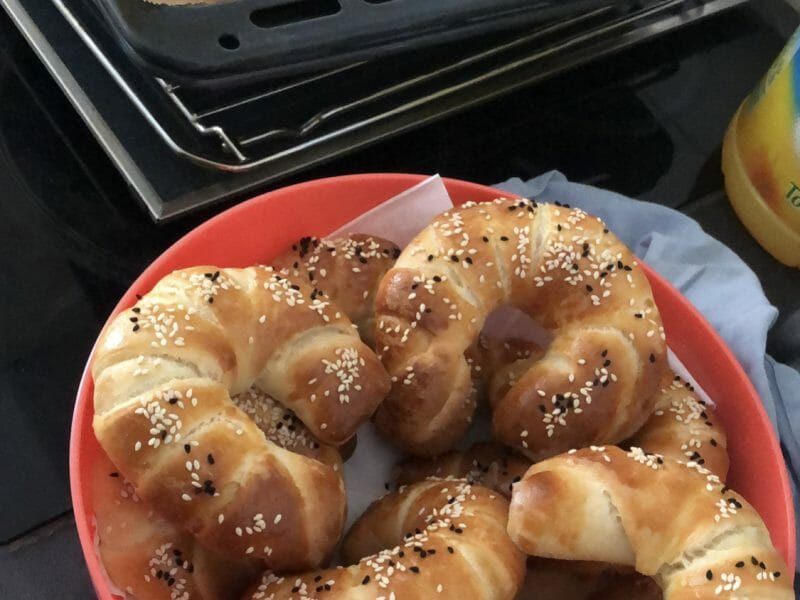 Cliquez pour zoomer ! Poğaça – Petits pains Turcs à la Feta Thermomix par Srr.M